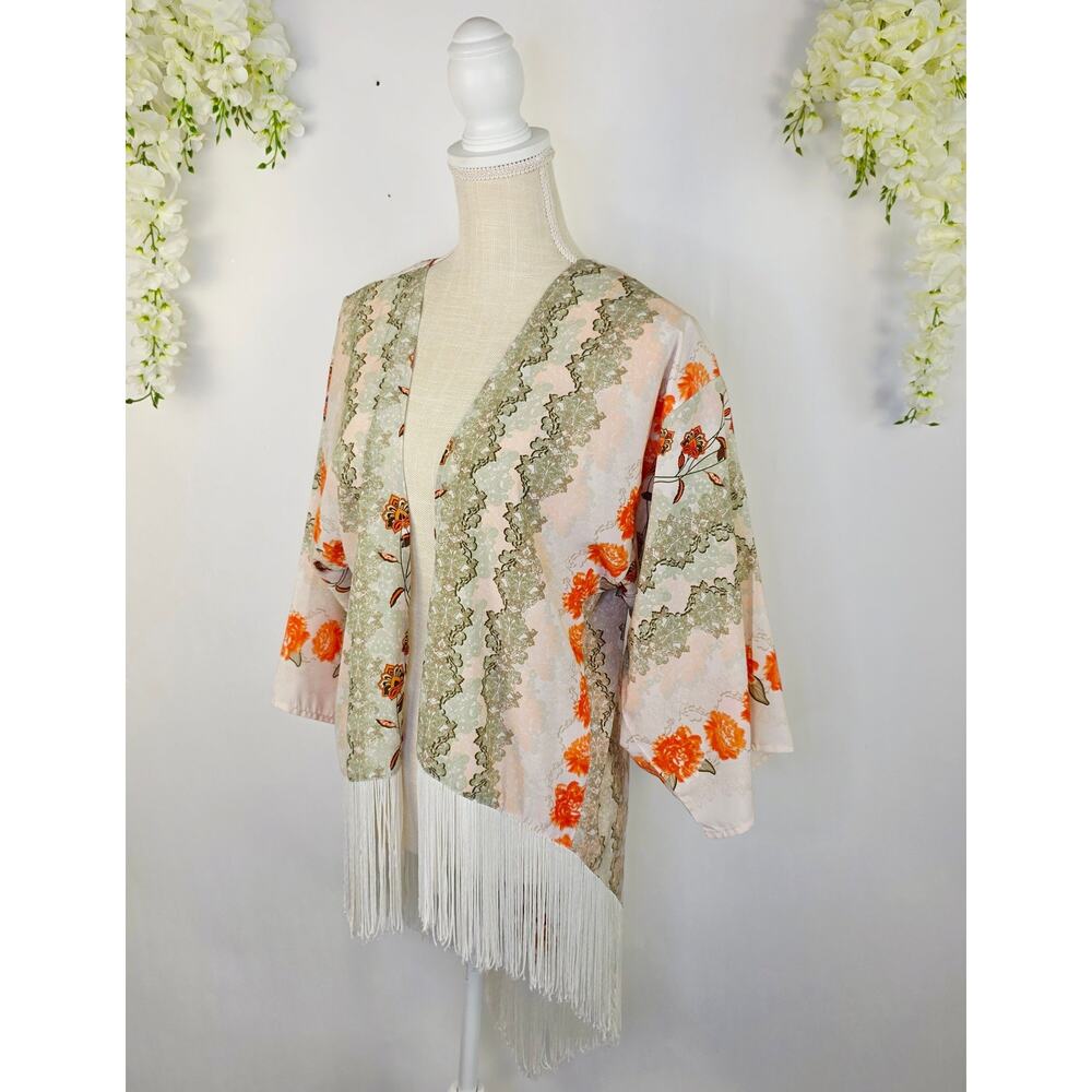 Coco + Jameson Kimono Cardigan Floral Fringe Tassel Boho Festival Hippie Gypsy - Picture 4 of 15